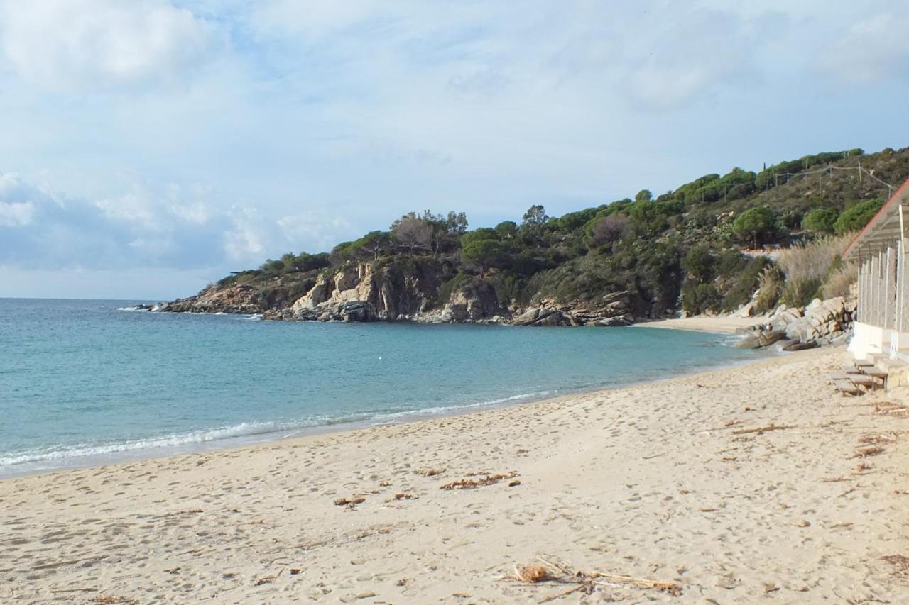 Le Soleil Διαμέρισμα Spiaggia di Cavoli Εξωτερικό φωτογραφία